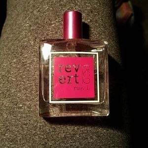 Revert perfume